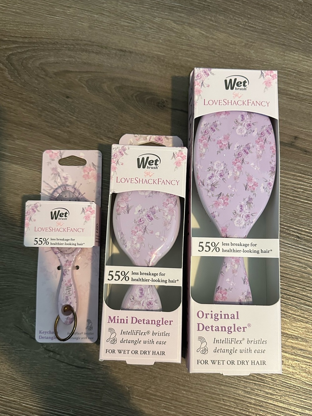 LoveShackFancy Floral Detangler Brush - Lavender Pink